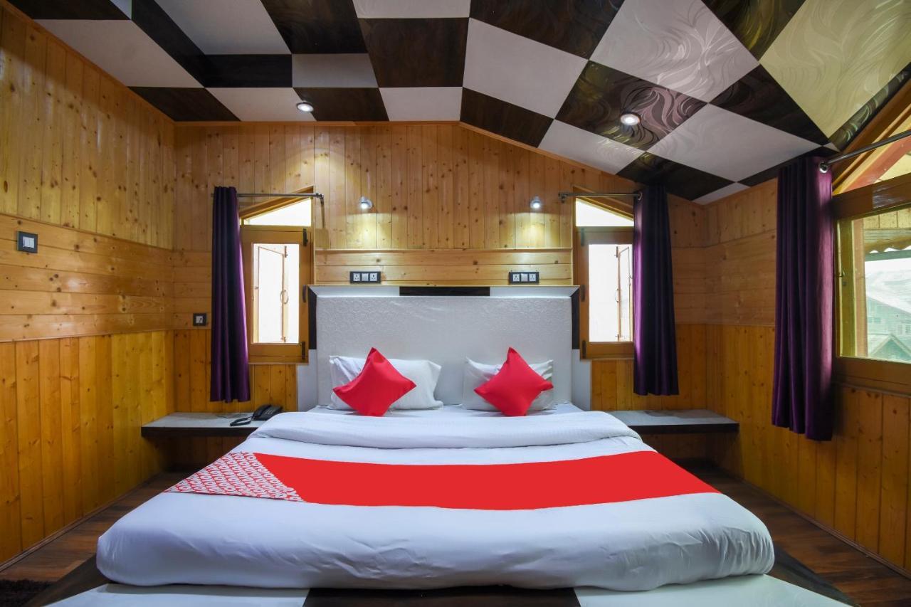 Durgjan Oyo Hotel New Divine Kashmir מראה חיצוני תמונה