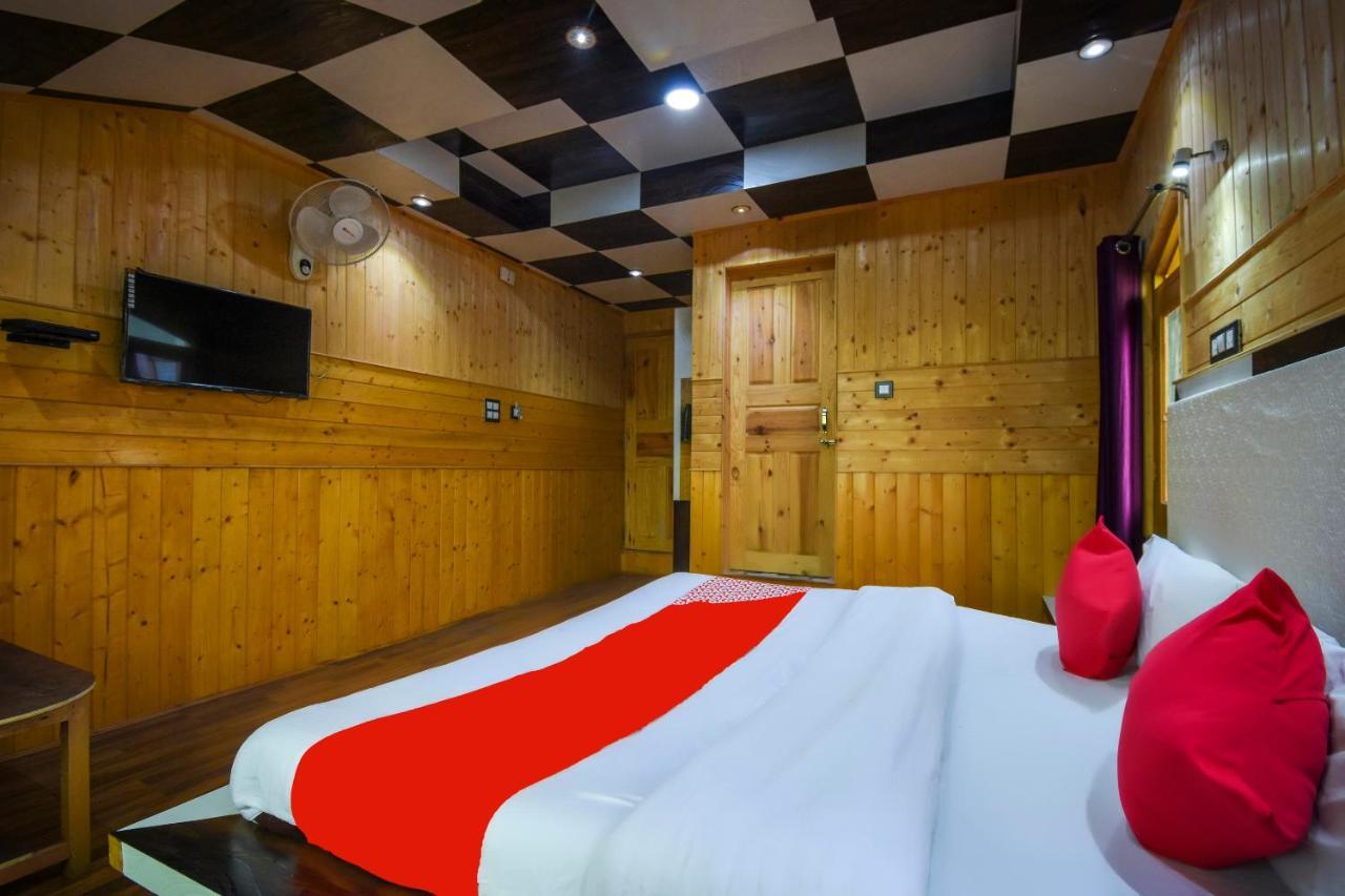 Durgjan Oyo Hotel New Divine Kashmir מראה חיצוני תמונה